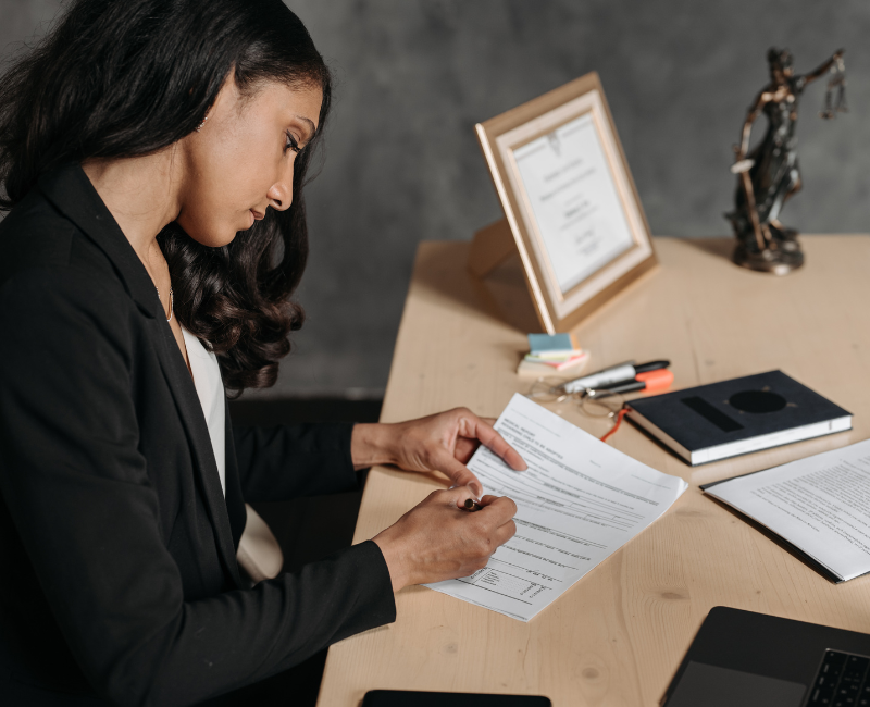 Law firms and companies often partner with a relocation company to streamline the process of moving lawyers and employees.