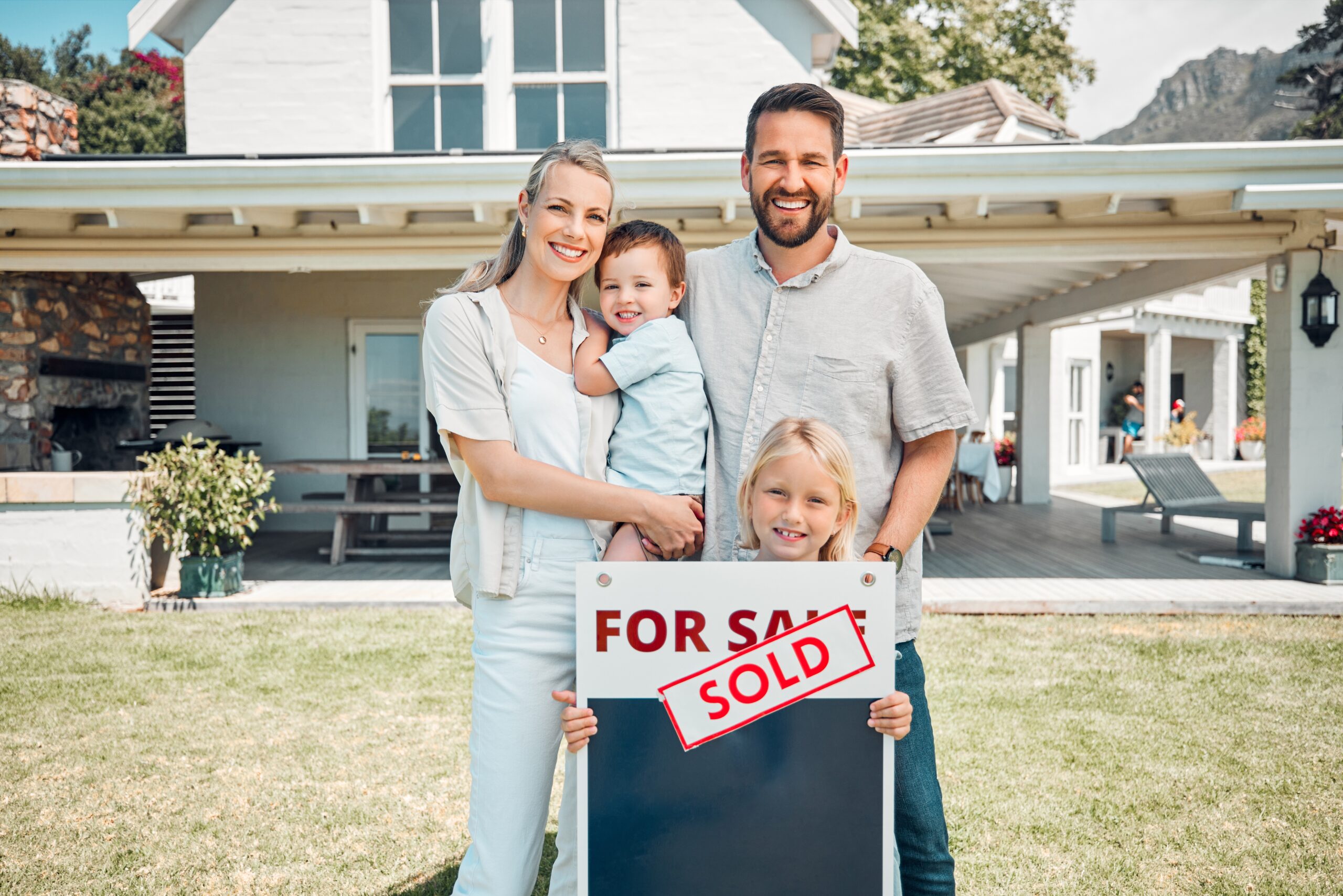 Selling a house to a relocation company has advantages